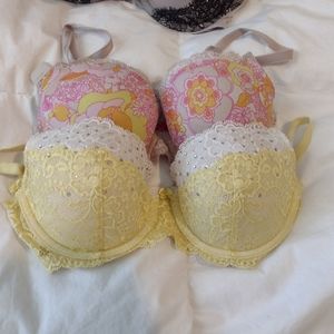 32D Lightly lined VC Bras
